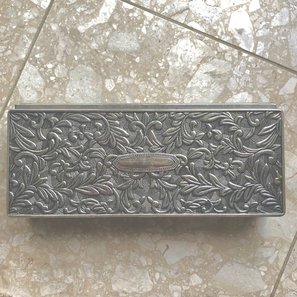 SOLD (Etsy) Silver Art Deco Nouveau Jewelry Box - Picture 4 of 6